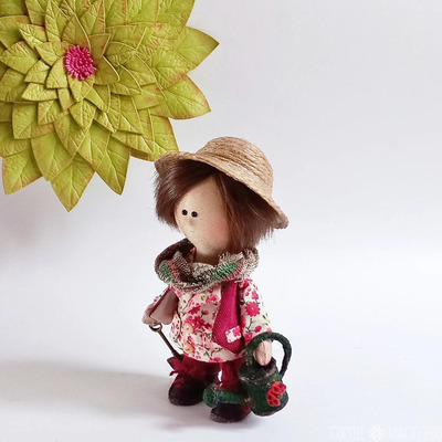 Интерьерная кукла Садовник - 2