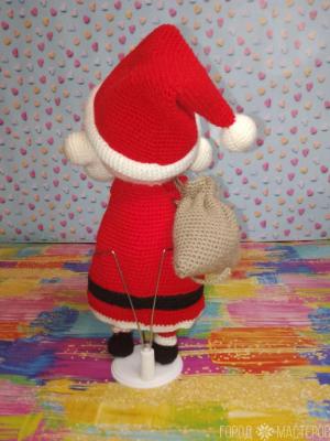 Вязаный Дед мороз . Новый год . Ручная работа - 5