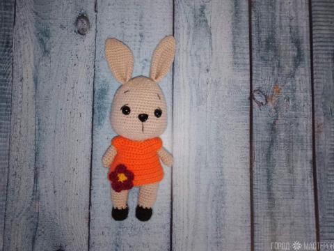 Вязаная зайка.Ручная работа - 2