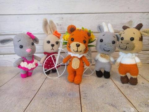 Коллекция из пяти вязаных малышей.Ручная работа. - 5