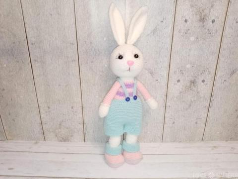 Вязаный зайчик.Ручная работа - 2
