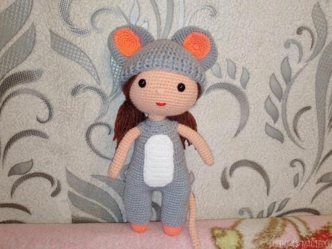 Вязаная девочка в костюме мышки . 23 см - 5