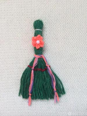 Народная обереговая кукла "Веник" - 2