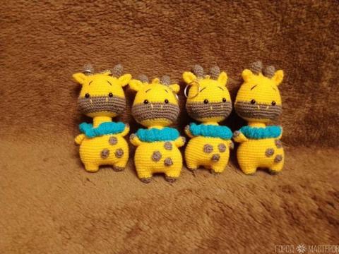 Вязаные брелочки жирафики 11-14 см.Ручная работа - 2