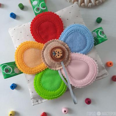 Игрушка из фетра: тактильная шуршащая карточка - 3