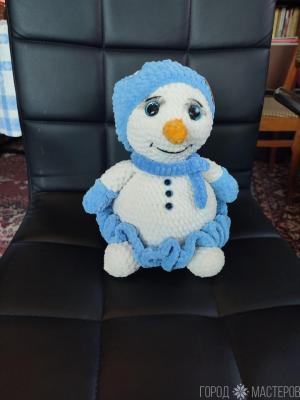 Снеговик вязанный из плюша - 2
