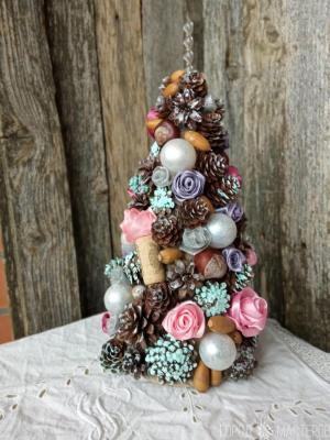 Сказочная ёлочка с дверью - 3