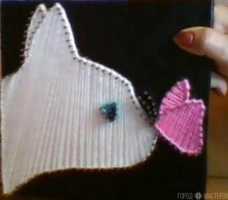 Панно "Котик с бабочкой" в технике String – Art\ Стринг арт (нитки и гвозди) - 4