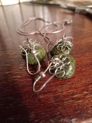 Комплект с серёг и кулона камень змеевик - 2