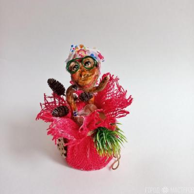 Новогодняя бабуля - символ года - 2