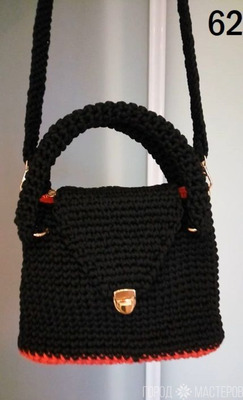 #diy Сумочка с кожаным дном с подкладкой\ из шнура\ крючком.(красно - чёрная) - 2