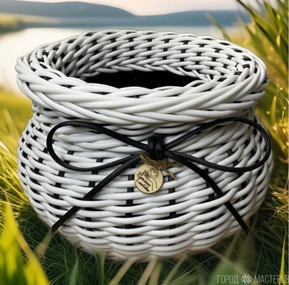 Кашпо из ротанга - 3