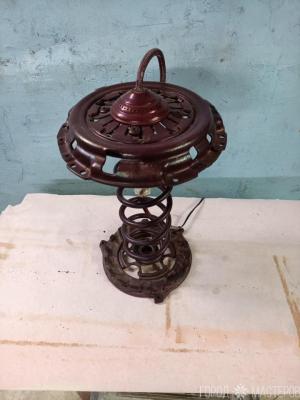 Светильник настольный - 2