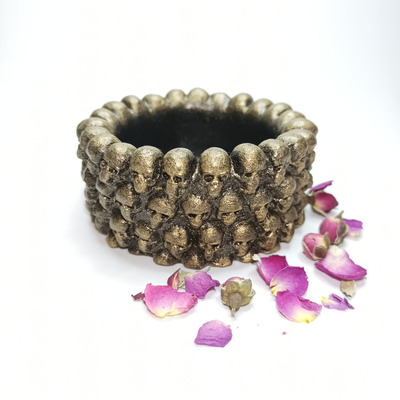 Подсвечник с Черепами - 3