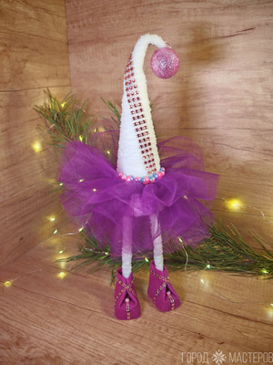 Новогодний сувенир Ёлочка топотушка