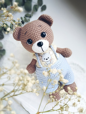 Медведь вязаный