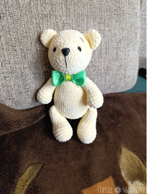 Мишка плюшевый