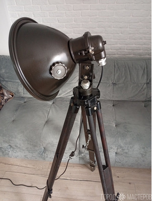 Светильник лофт на штативе треноге - 5