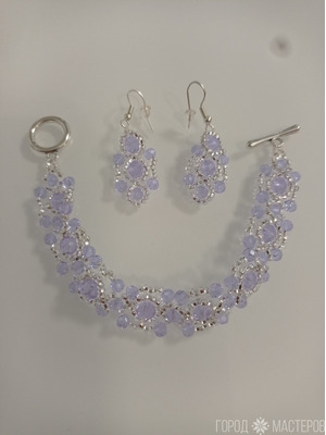 Нежный мерцающий сиреневый комплект: браслет и серьги