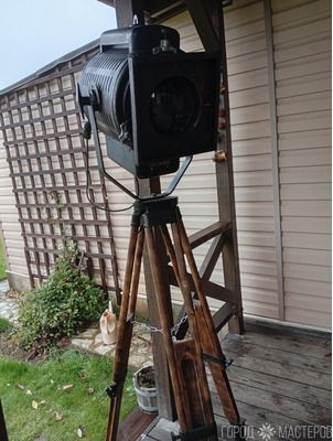 Прожектор светильник лофт на штативе треноге - 7
