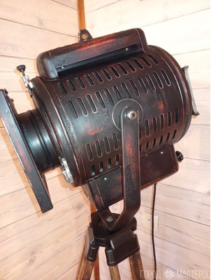 Прожектор светильник лофт на штативе треноге - 8