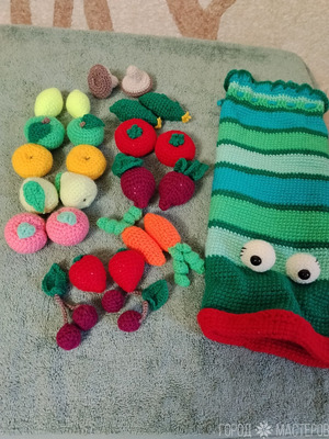 Развивающая игрушка: Угощение для гусеницы - 3