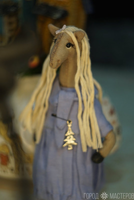 Пара лошадок из ткани. - 2