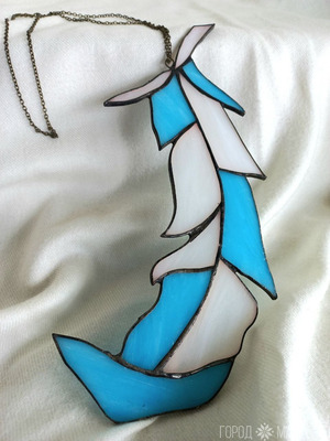 Подвеска из витражного стекла на окно или стену "Перо" 🪶 - 3