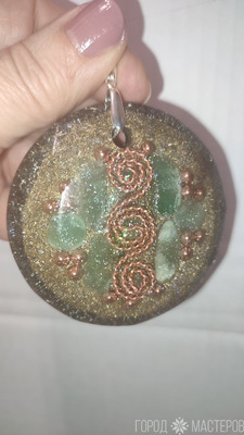 кулон - оргонит с натуральными камнями из  эпоксидной смолы - 3