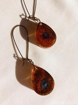 Украшения из эпоксидной смолы - 4