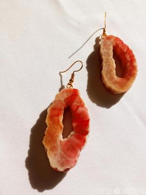 Украшения из эпоксидной смолы - 4