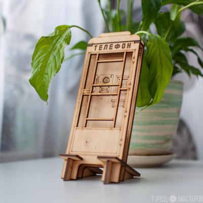 Деревянная подставка для мобильного телефона - 2