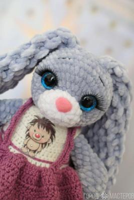 Вязаная игрушка Зайка - 5