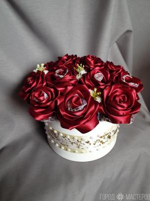 Букет из атласных роз - 2